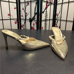 Elegant Gold Heels with Pearl Detail